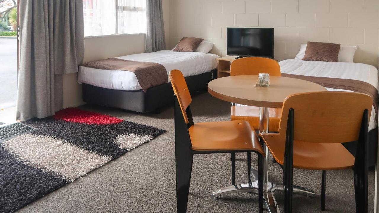 Fiesta Court Motel Whanganui Ngoại thất bức ảnh